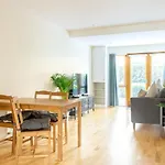 Guestready - Beautiful Duplex Near Botanic Gardens